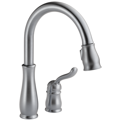 Delta Leland: Single Handle Pull-Down Kitchen Faucet - Single Handle Lever - Arctic Stainless